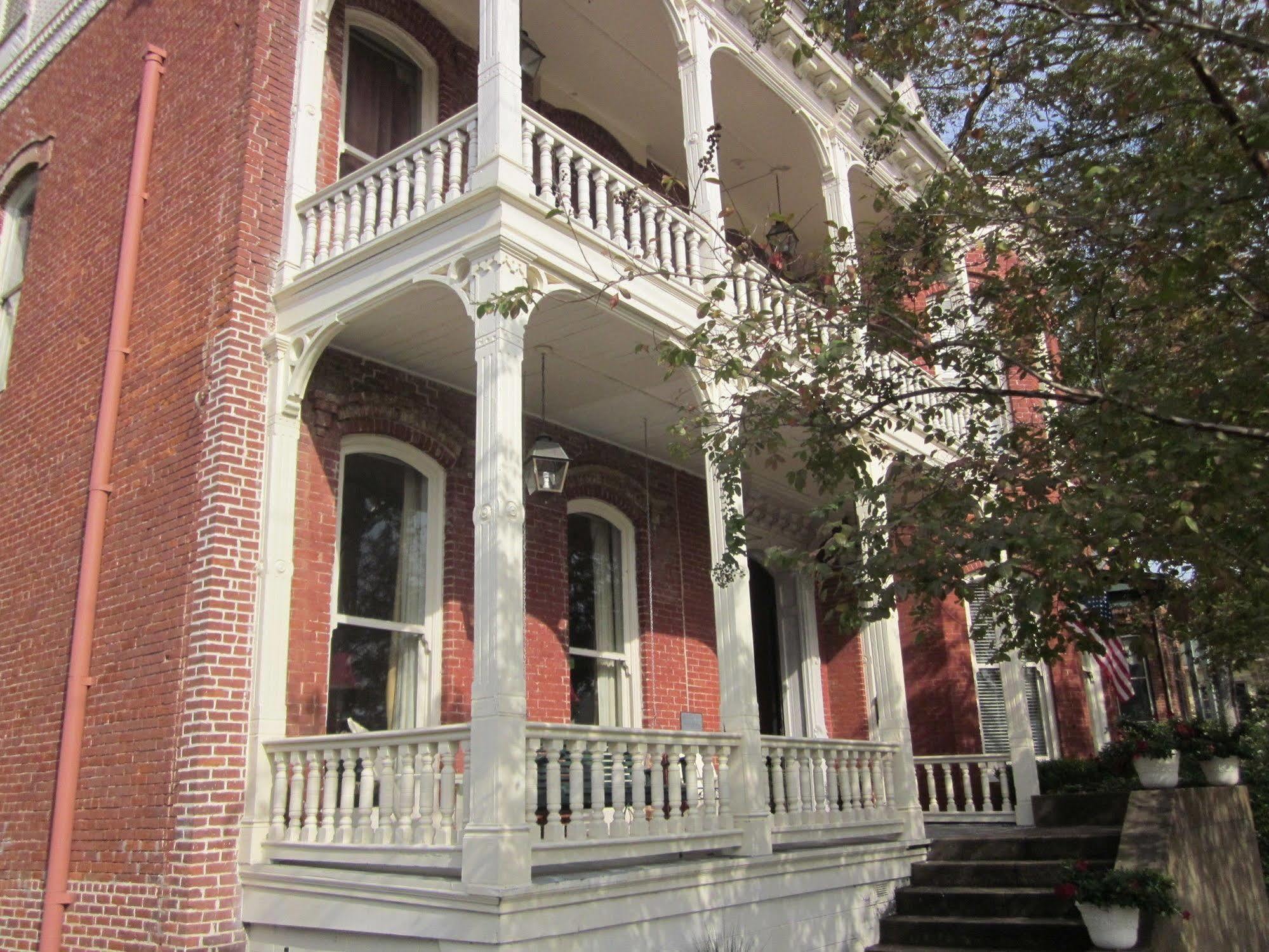 فيكسبيرغ Baer House Inn المظهر الخارجي الصورة