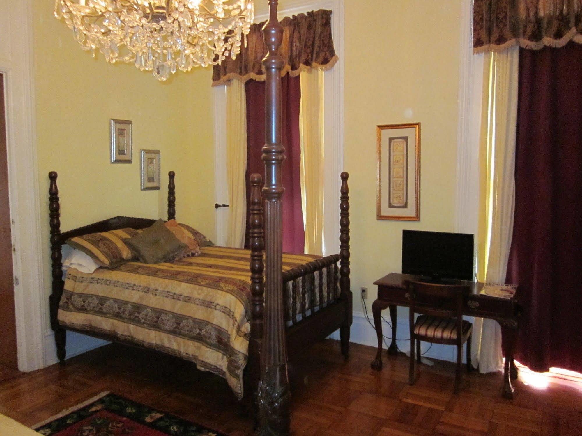 فيكسبيرغ Baer House Inn المظهر الخارجي الصورة